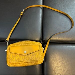 Michael Kors crossbody